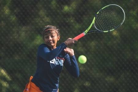 Girls Tennis Advances to Regional Championship